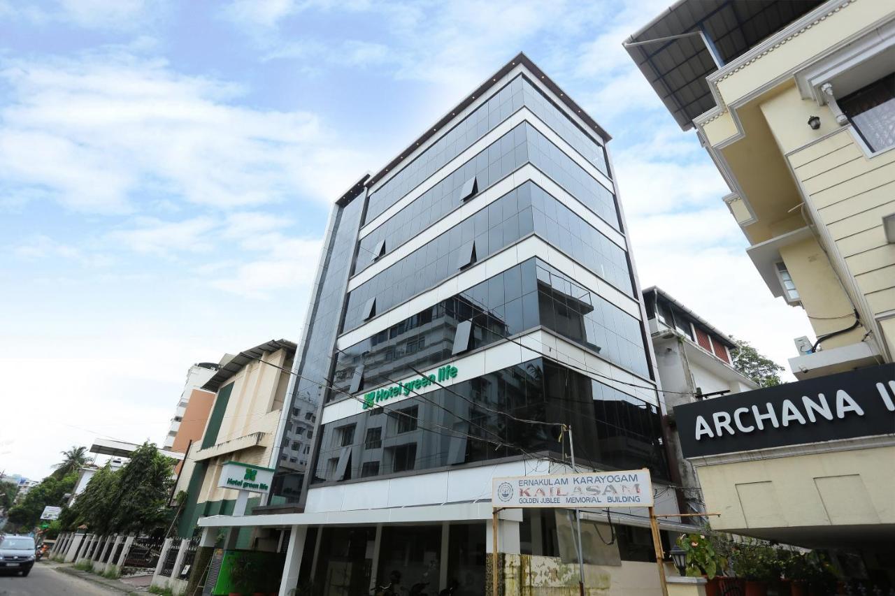 Capital O 61059 Green Life Hotel Kochi Exterior foto